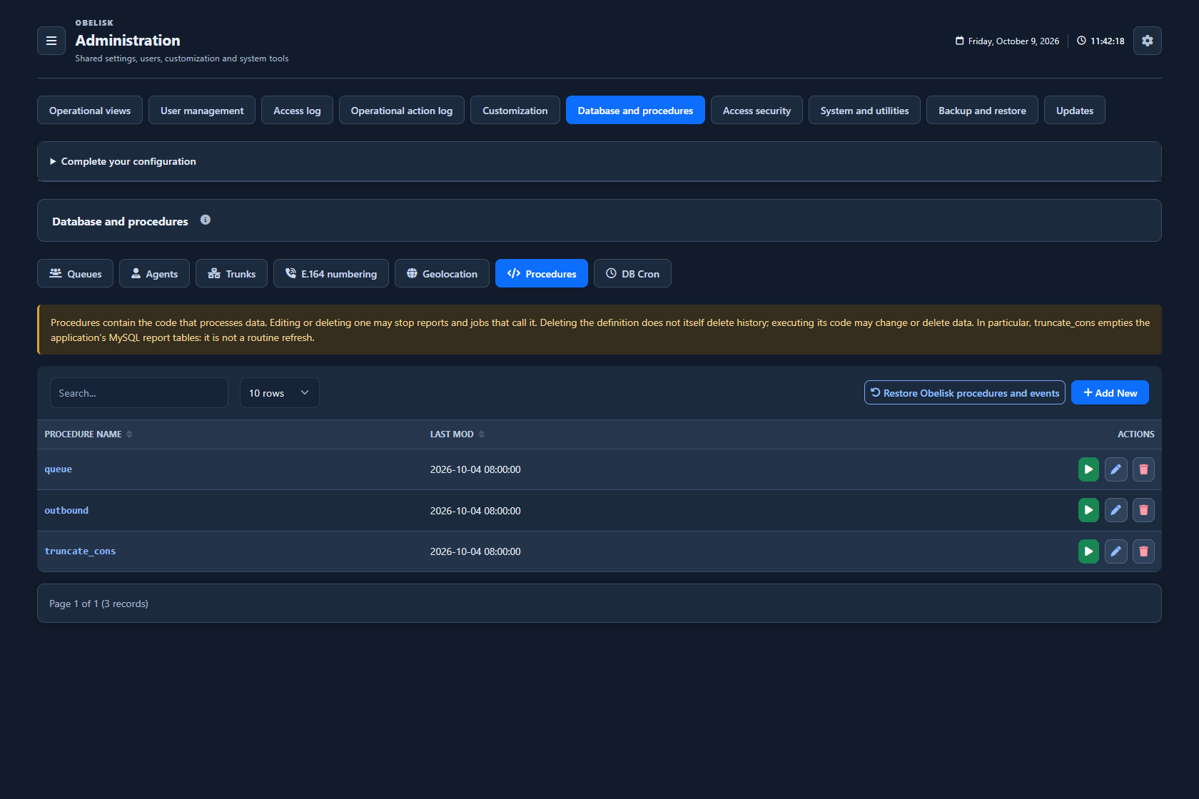 Database & catalogues — Report procedures — Dark theme